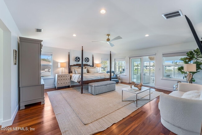 Building Photo - 177 San Juan Dr