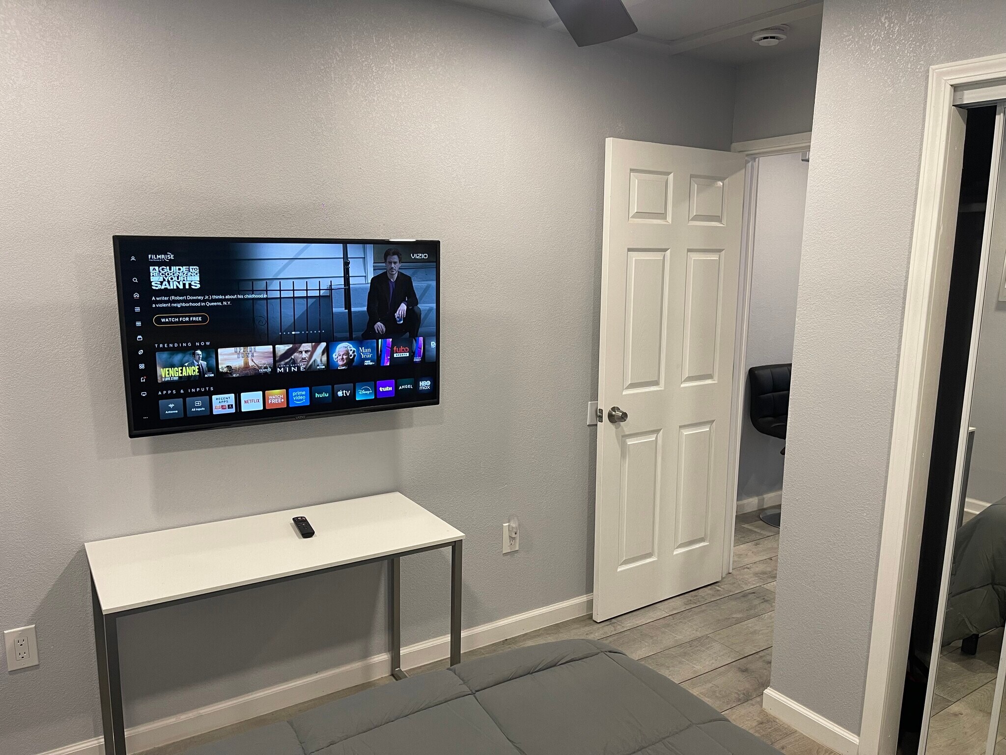 Building Photo - 2529 Crommelin Ave