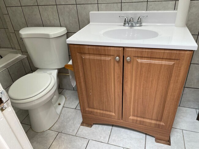 Building Photo - Charming 2-Bedroom, 1.5-Bathroom Brick Townhouse in Pigtown