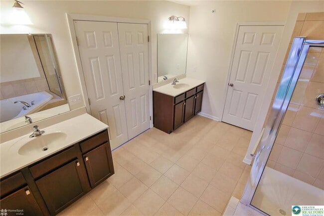 Building Photo - 1402 Caspian St