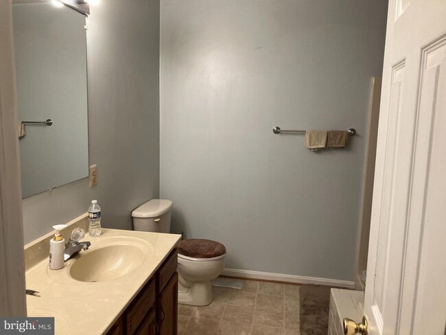 Building Photo - 8435 Chesley Dr