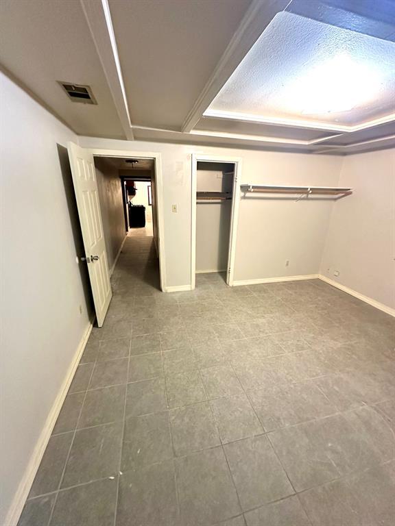 Building Photo - 32 Farrell St