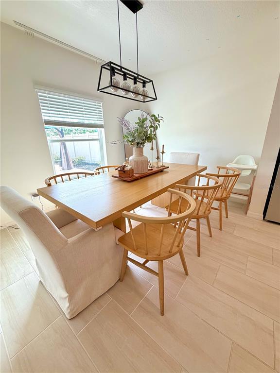 Building Photo - 4209 Deleon St