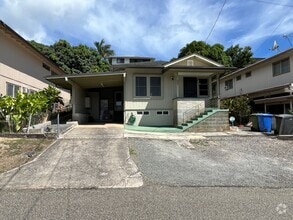 Building Photo - Honolulu/Kamehameha Heights - single famil...