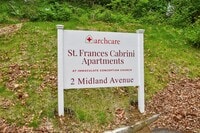 Building Photo - 2 Midland Ave