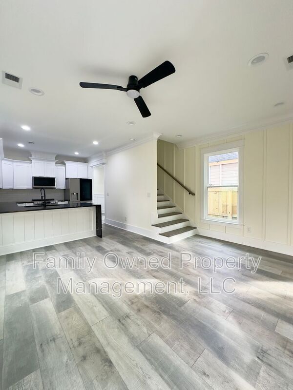 Building Photo - 2245 Fillmore St