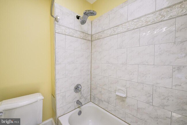 Building Photo - 5518 13th St NW