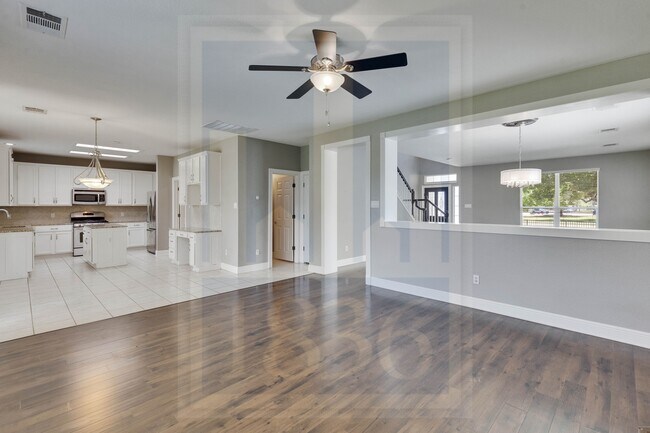 Building Photo - 11508 Staked Plains Dr
