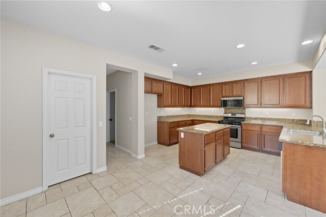 Building Photo - 2965 Breezy Meadow Cir