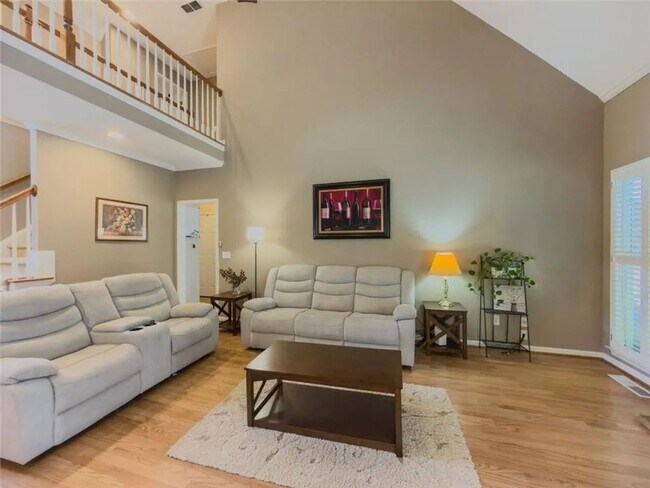 Building Photo - Spacious 6-bedroom house in MILL CREEK cluster in Dacula