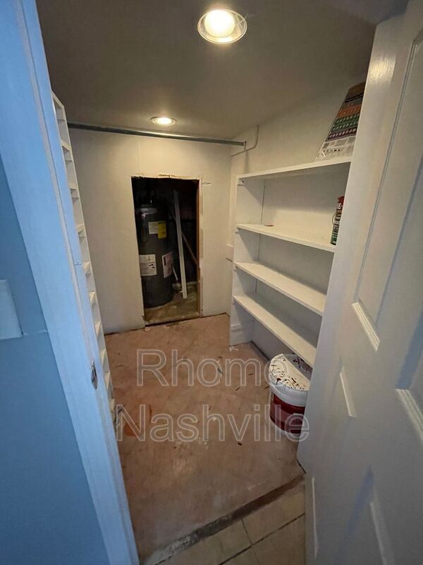 Building Photo - 1508 Chestnut Oak Dr