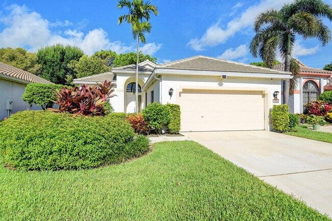 Building Photo - 10201 Lexington Lakes Blvd N