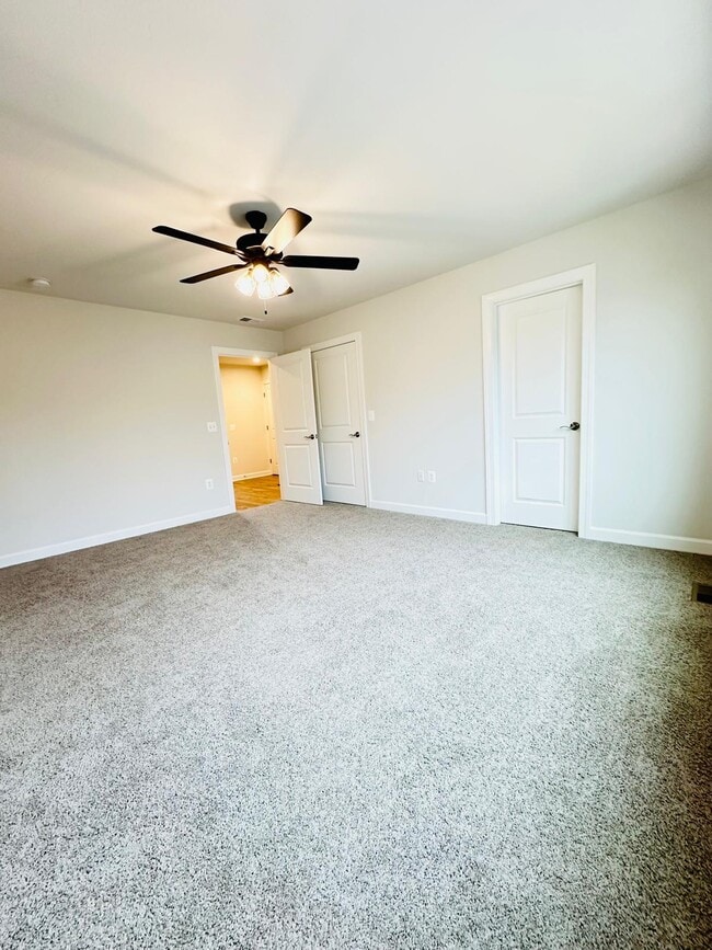 Building Photo - 3223 Horizon Rd