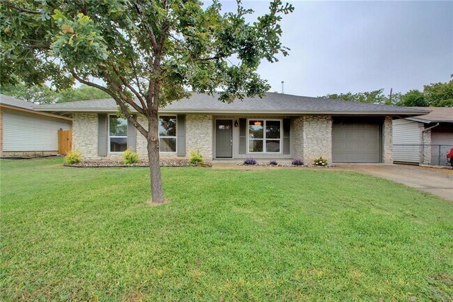 Primary Photo - 8808 Clarewood Dr