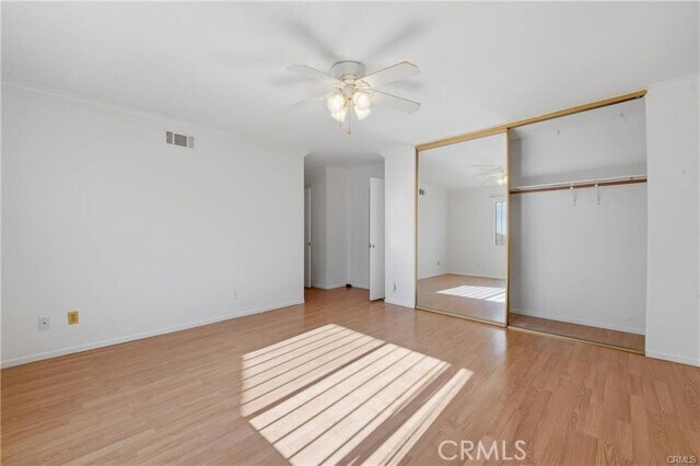 Building Photo - 937 N Greenpark Ave