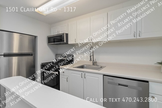 Building Photo - 1501 Clairmont Rd