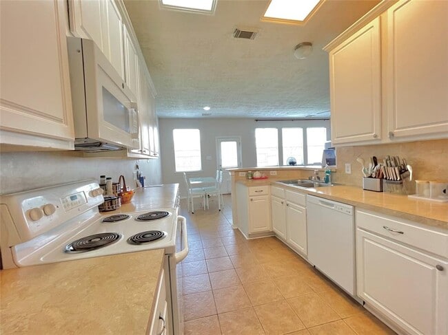 Building Photo - 25235 Boulder Bend Ln