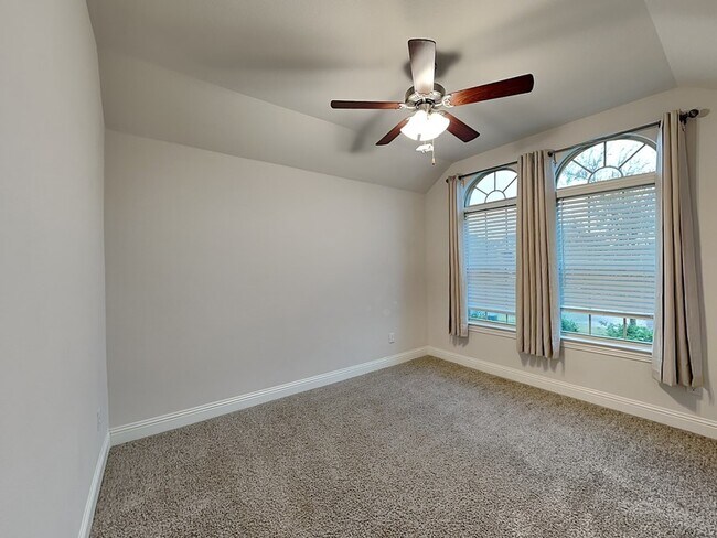 Building Photo - 11228 Blaze St