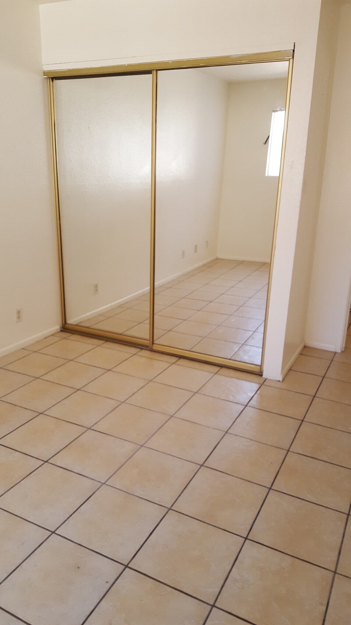 Bedroom closet - 840 King Richard Ave