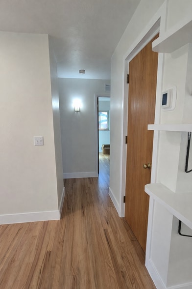 Building Photo - 2934 S Zurich Ct