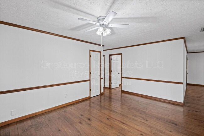 Building Photo - 195 Cross Brook Dr