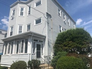 Building Photo - 79 Mystic St