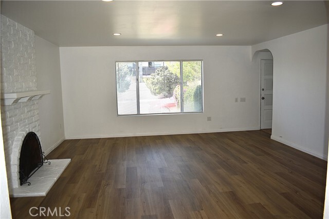Building Photo - 167 S Malena Dr
