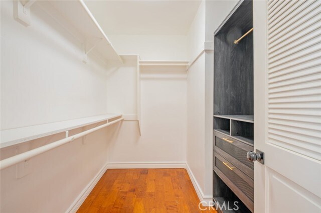 Building Photo - 4321 Clear Valley Dr
