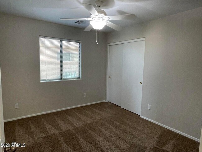Building Photo - 6942 E San Tan Way