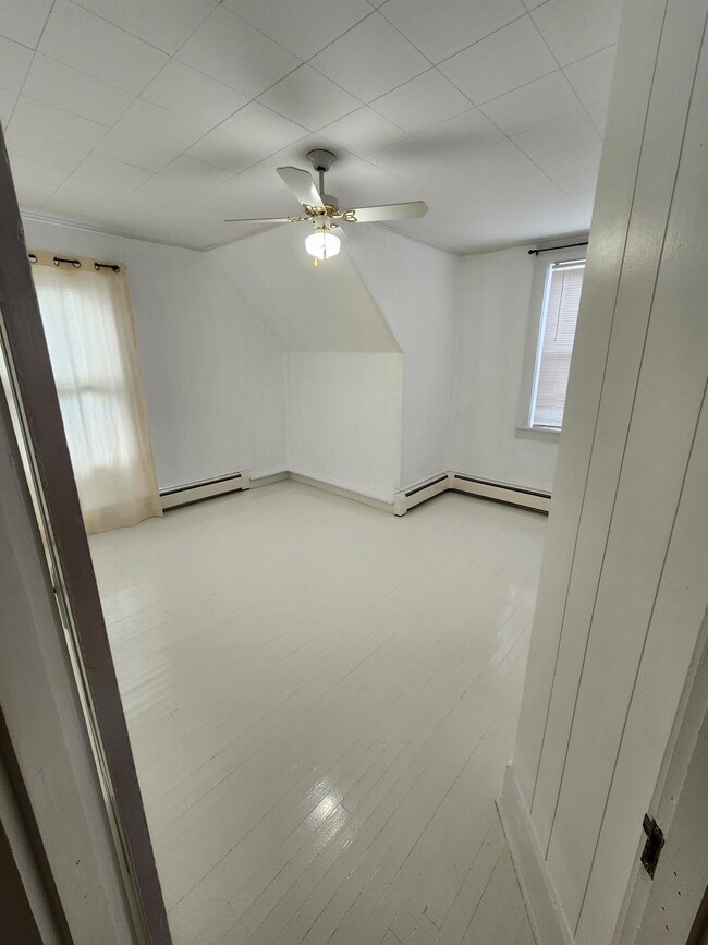 Building Photo - 344 Katahdin Ave