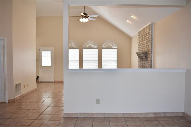 Building Photo - 803 Switzer Ln