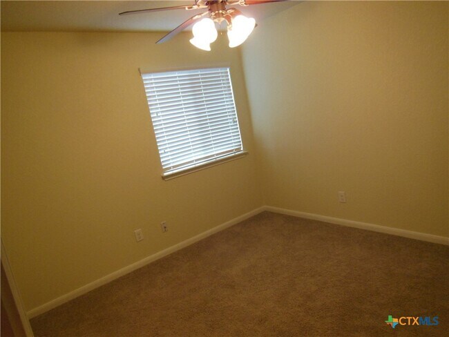 Building Photo - 1038 Mellow Breeze
