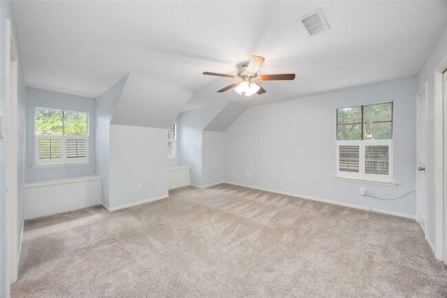 Building Photo - 11 Alden Glen Ct