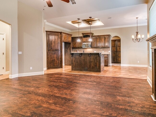 Building Photo - 4 Bedrooms/3Car/Edmond Schools -  Community Pool- Storm Shelter