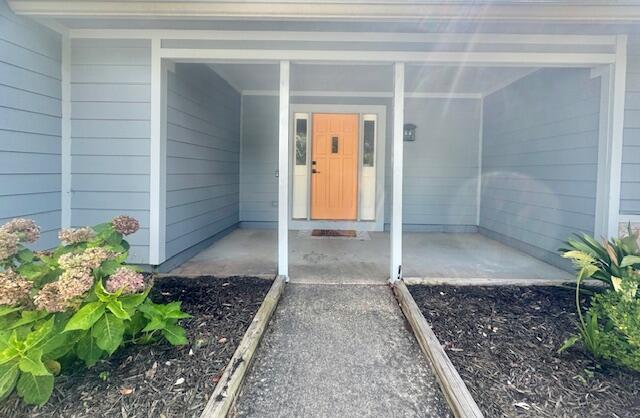 Building Photo - 708 Caribbean Way