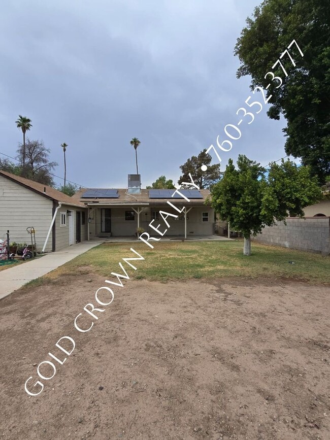Building Photo - 630 Palm Ave