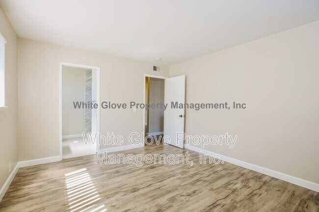 Building Photo - 9361 Bevan Ave