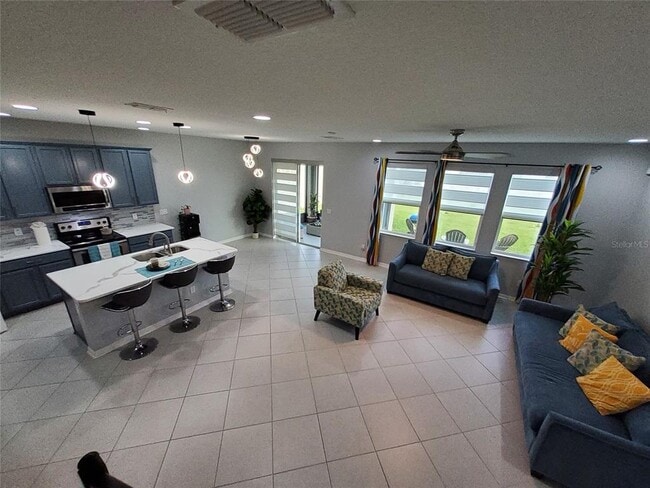 Building Photo - 3813 San Isidro Cir