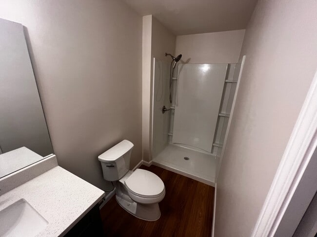 Building Photo - 3025 Barrett Ct