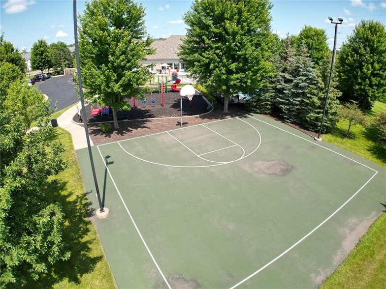 Building Photo - 5085 149th St N