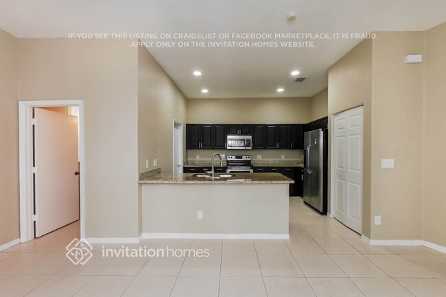 Building Photo - 7765 NW 19th Ct