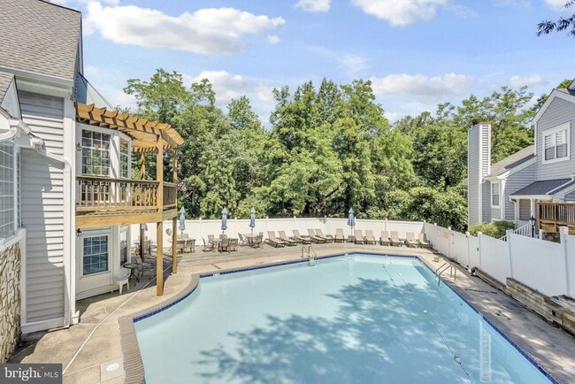 Building Photo - 314 Overlook Dr