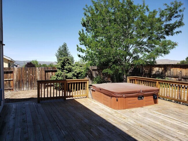 Building Photo - Coming Soon – Beautifully Upgraded North Valleys Rental!