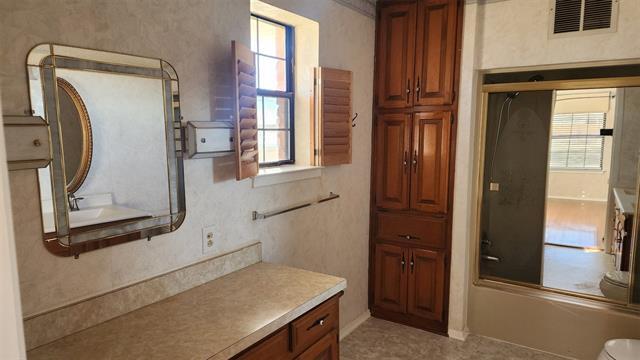 Building Photo - 575 Doe Creek Rd