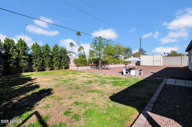 Building Photo - 14446 N 40th Pl