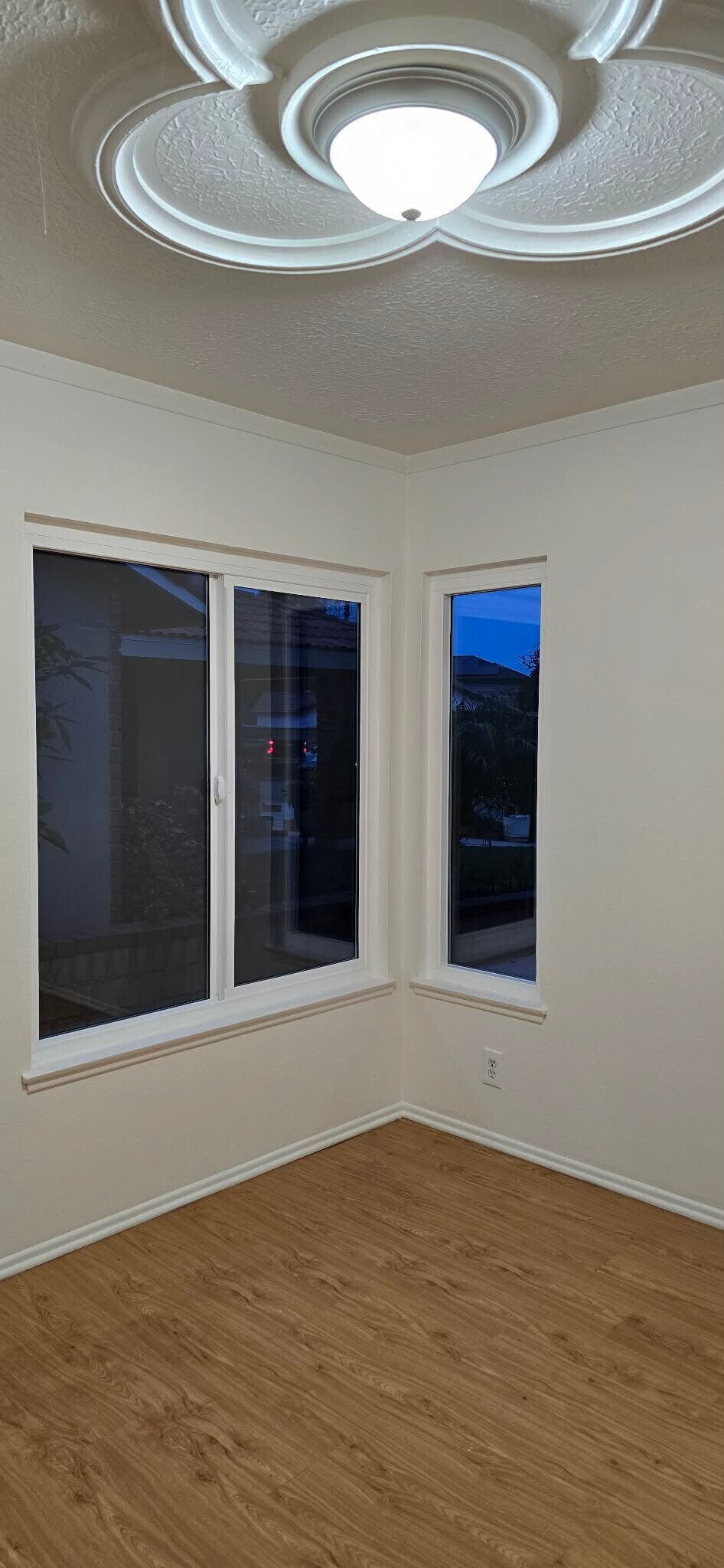 Building Photo - 3102 S Baker St