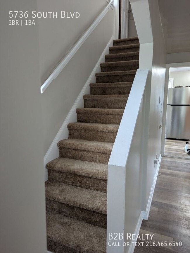 Building Photo - 5736 South Blvd