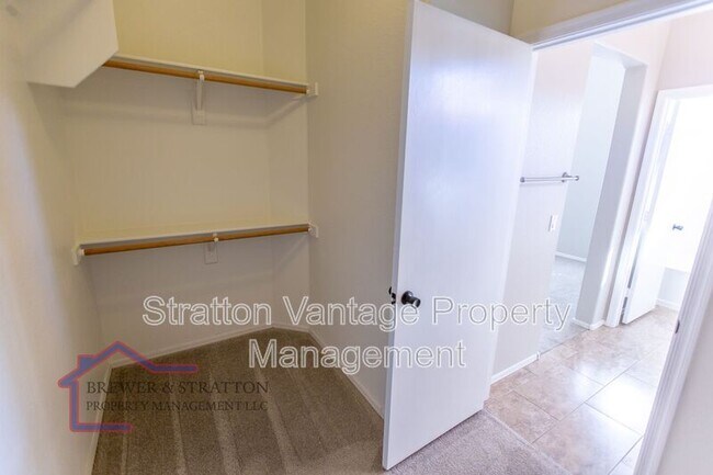 Building Photo - 3533 W Sousa Ct