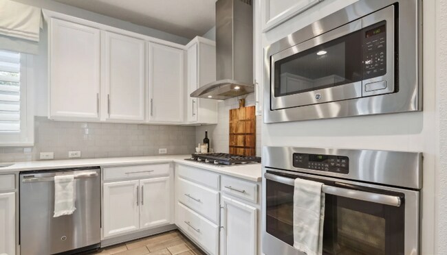 Building Photo - Nocatee- 3/2 in Twenty Mile Community! Reduced Deposit! Pet Friendly!