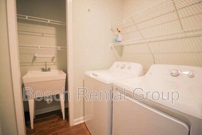 Building Photo - 35 Palmetto Green Dr